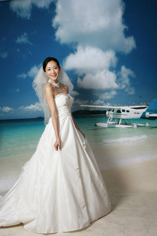 韩雪婚纱照片图片_韩雪穿婚纱的照片(3)