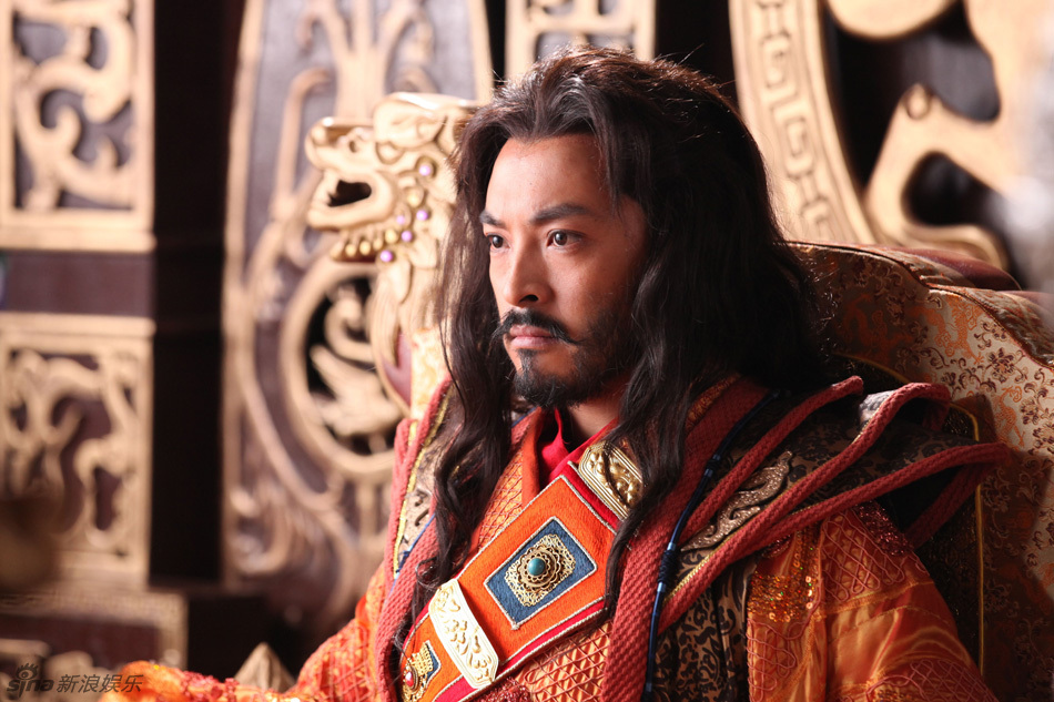 《隋唐演义》热拍 富大龙演绎粗犷型男杨广