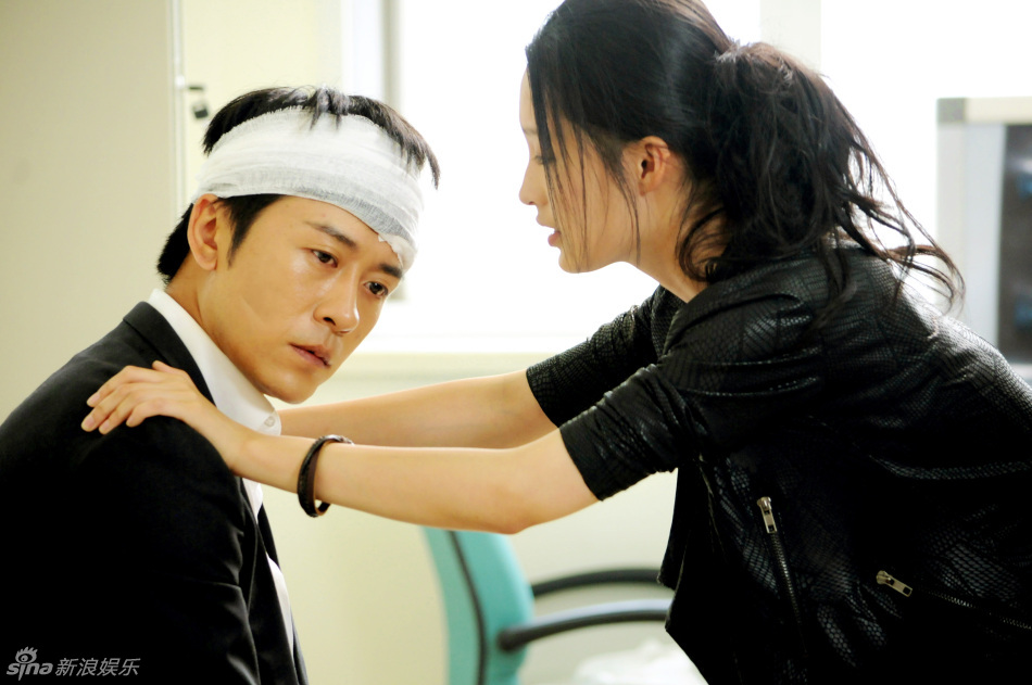 剧中,林申饰演的富家善良子弟"墨理"与李沁饰演的坚强女子"葡萄"精彩