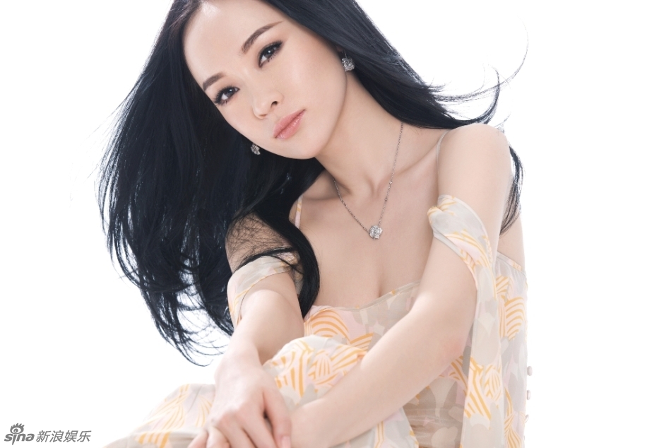 霍思燕长发飘逸