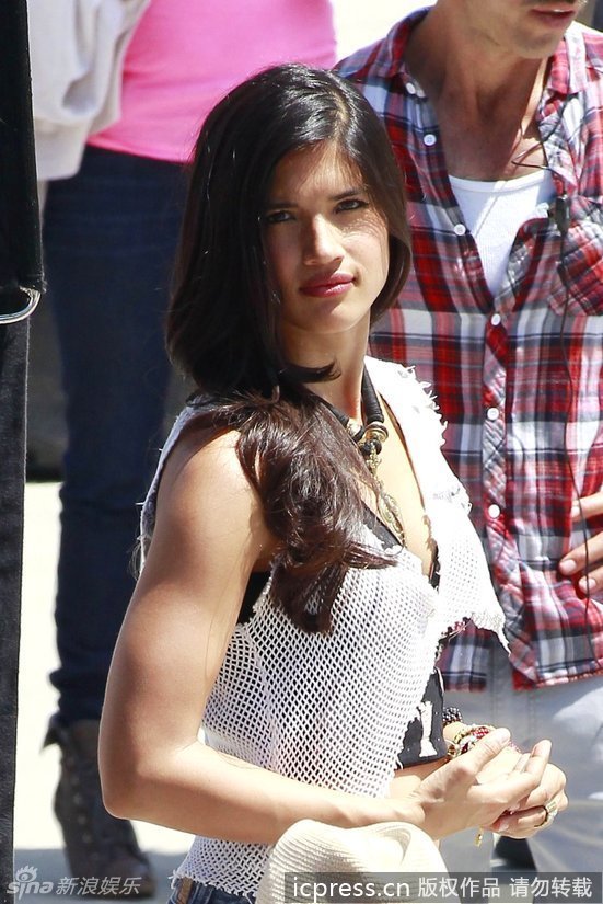 贾斯汀比伯吸毒图片