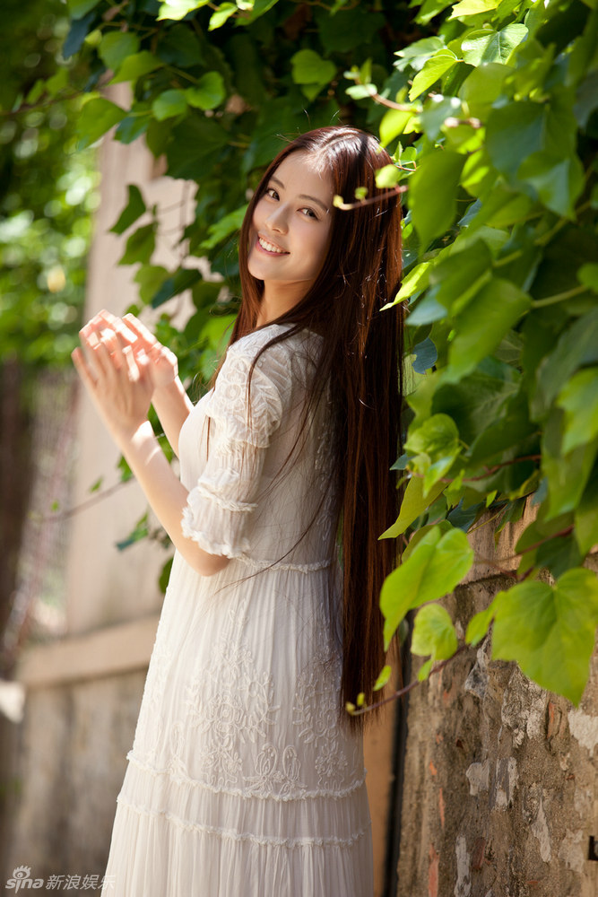 温心发布夏日纯美写真