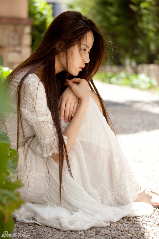 温心发布夏日纯美写真