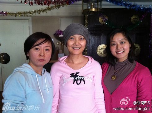 2012年2月28日,李婷爱品茶,微博名字索性就叫活色茶香