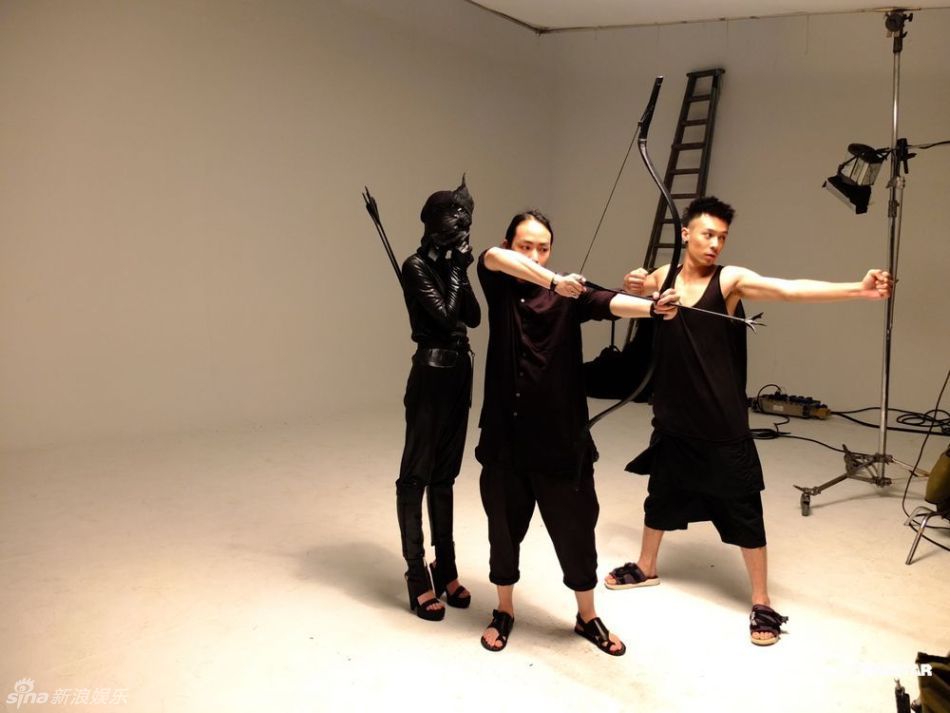 组图:<em>周柏豪</em>新歌关注现实以网上欺凌为题材--+