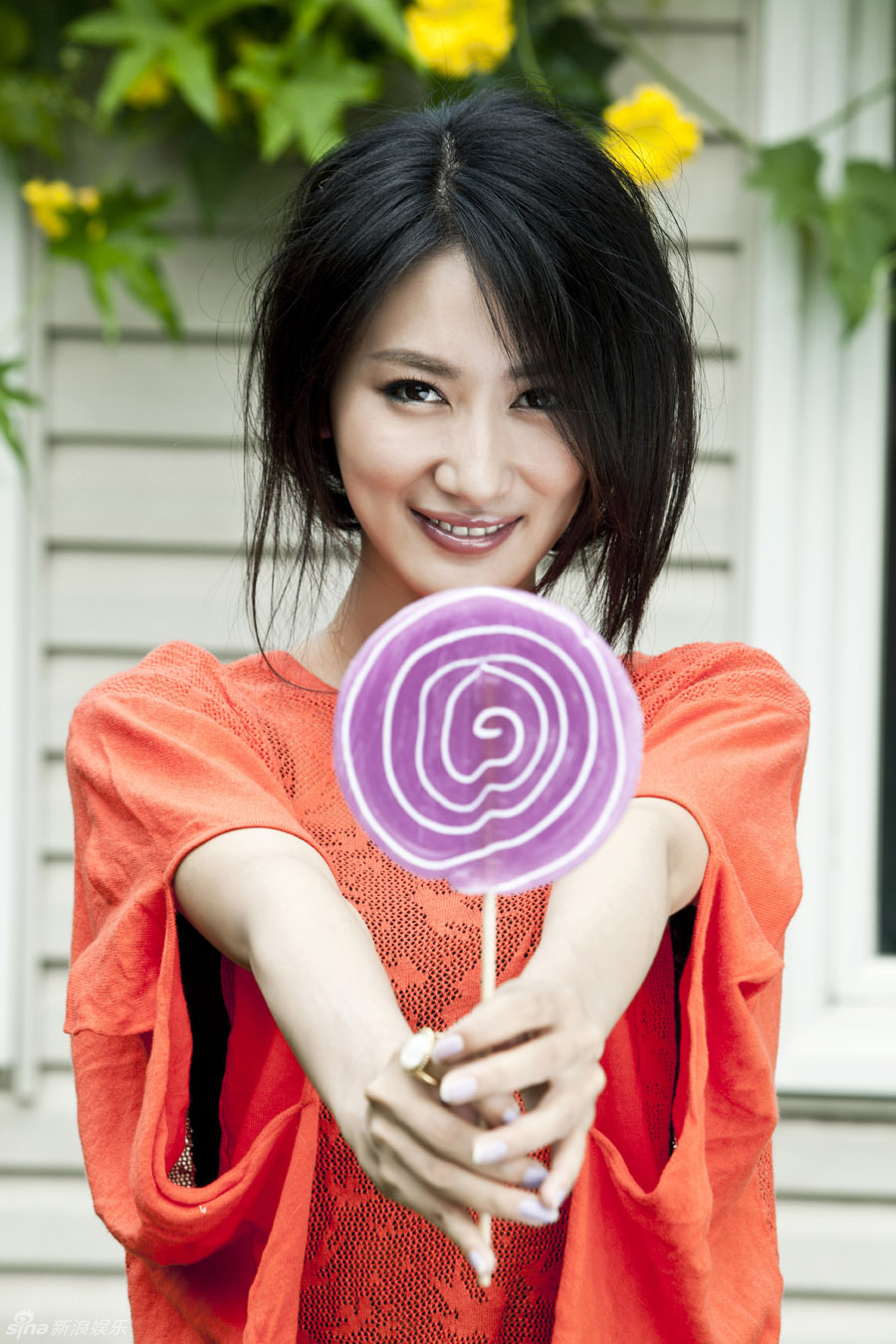 郭珍霓甜蜜糖果色系写真