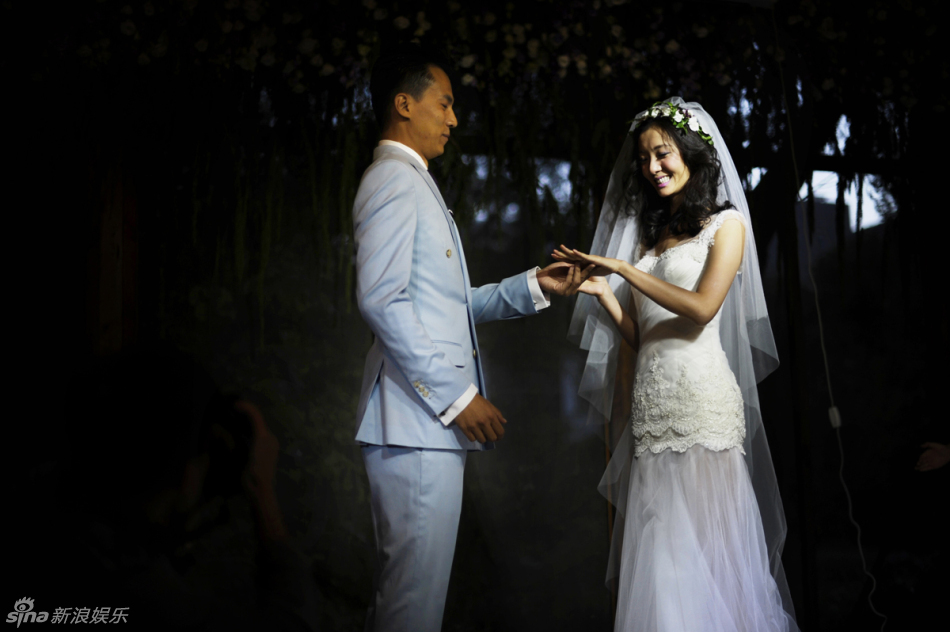 宋宁齐溪的婚纱照_齐溪