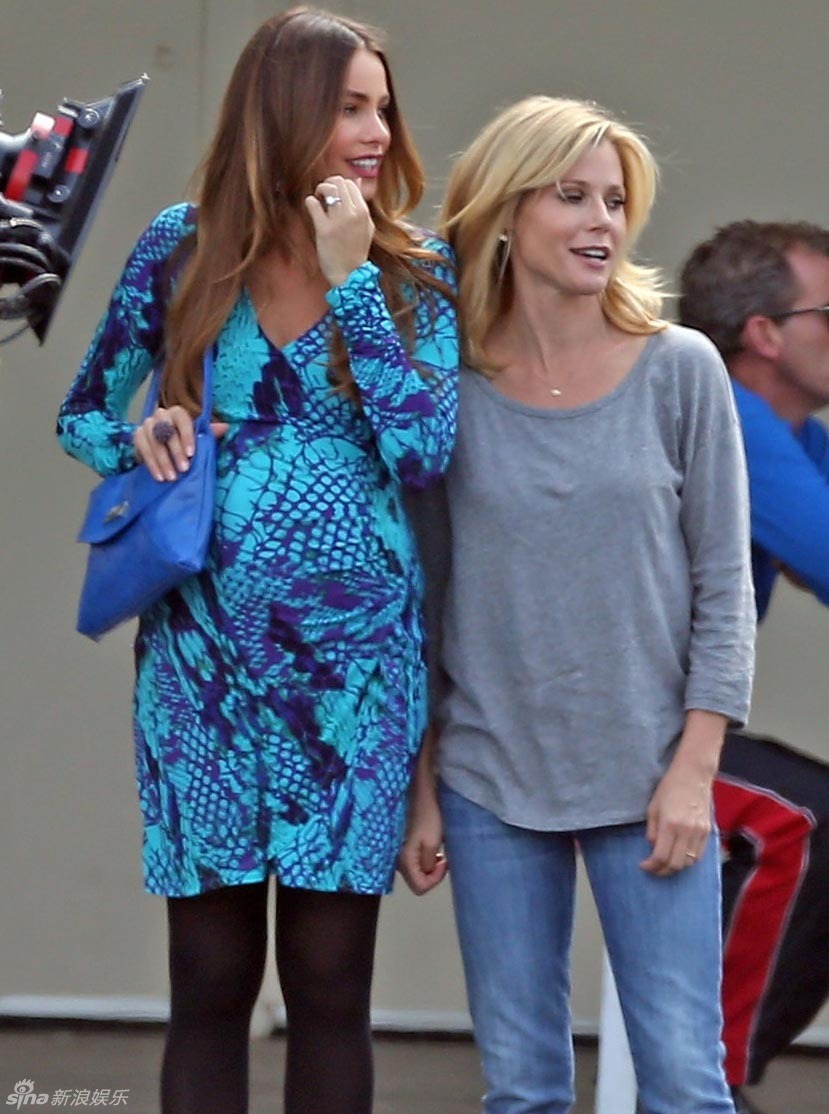 摩登家庭第四季 在线