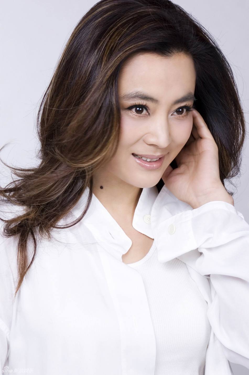 组图:李玲玉11月24日北京开唱 写真曝光_高清图集_新浪网