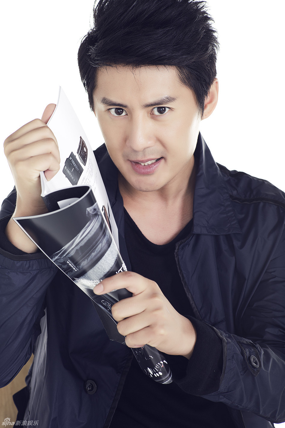 组图:张天其秋日型男写真 深情演绎百变魅力_高清图集_新浪网