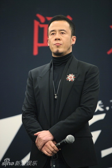 杨坤今年开32明年想开64:我现在不差钱