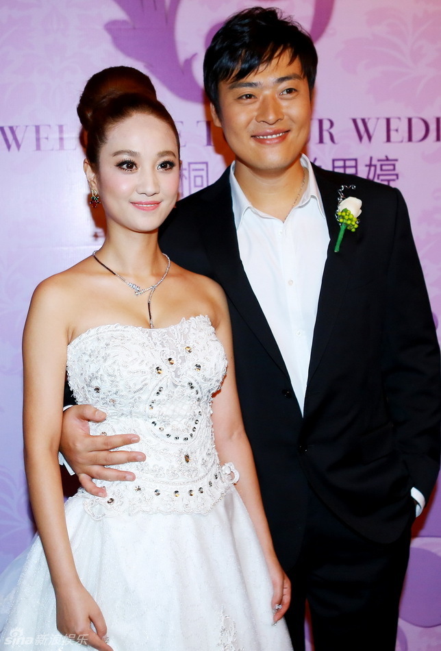组图:"魏和尚"张桐大婚 娜仁花张光北现场道贺_高清