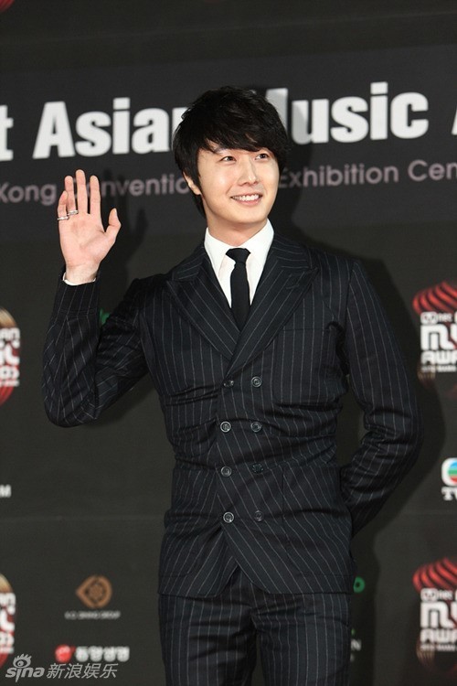 30日晚6点,韩国Mnet电视台在中国香港举办了2012Mnet Asian