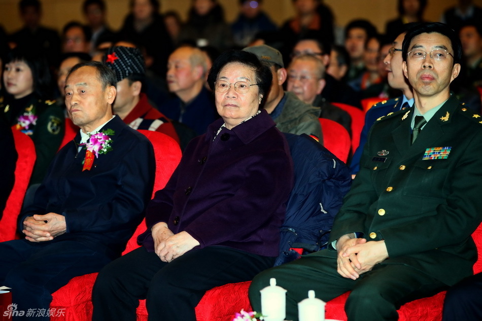 组图:电视剧《聂荣臻》发布会_高清图集_新浪网