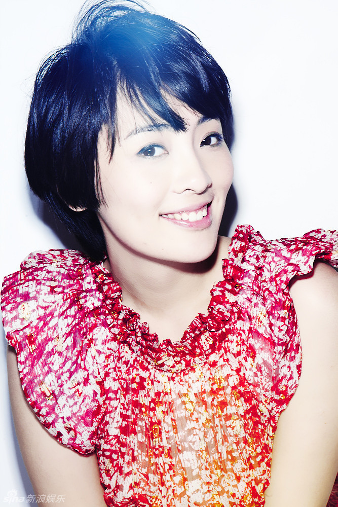 陈维涵笑容甜美