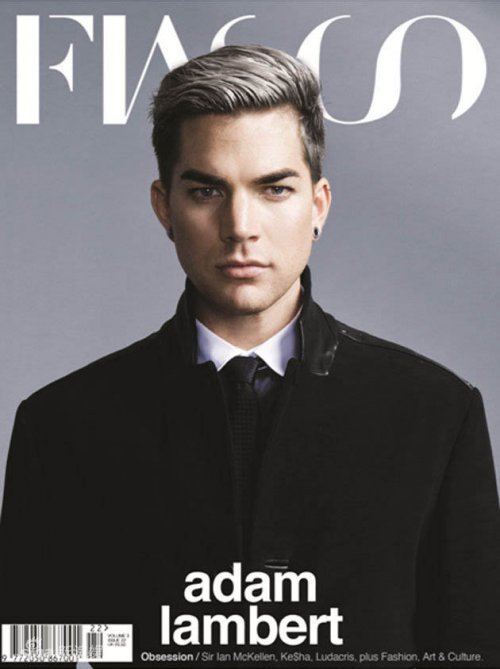 亚当-兰伯特酷帅登杂志尽显冷傲气质