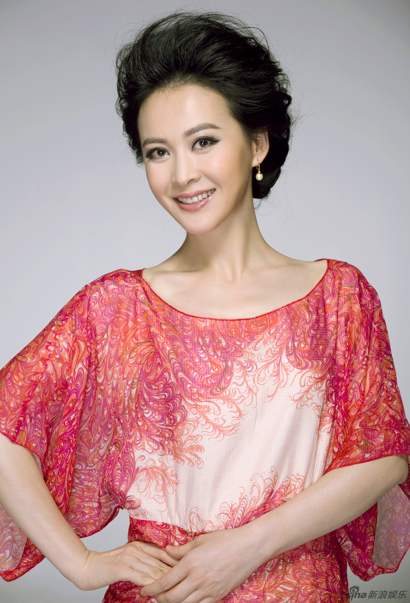 张大静优雅婉约
