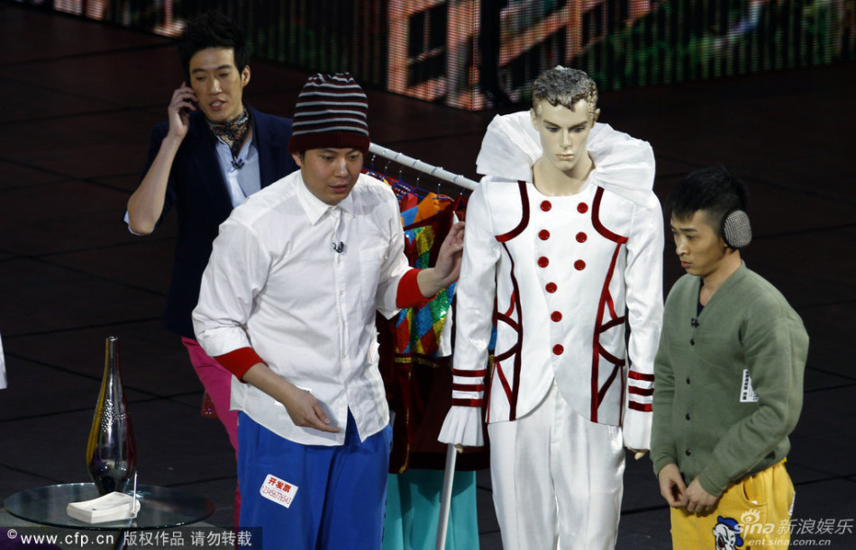 组图:春晚录备播带开心麻花表演《大城小事》