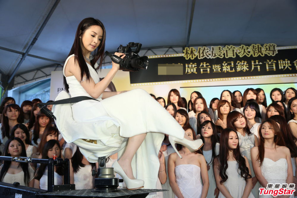http://www.sinaimg.cn/dy/slidenews/4_img/2013_09/704_901801_231406.jpg