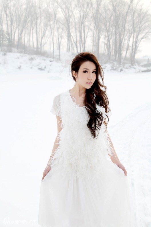 温馨妩媚大片冰雪美肤