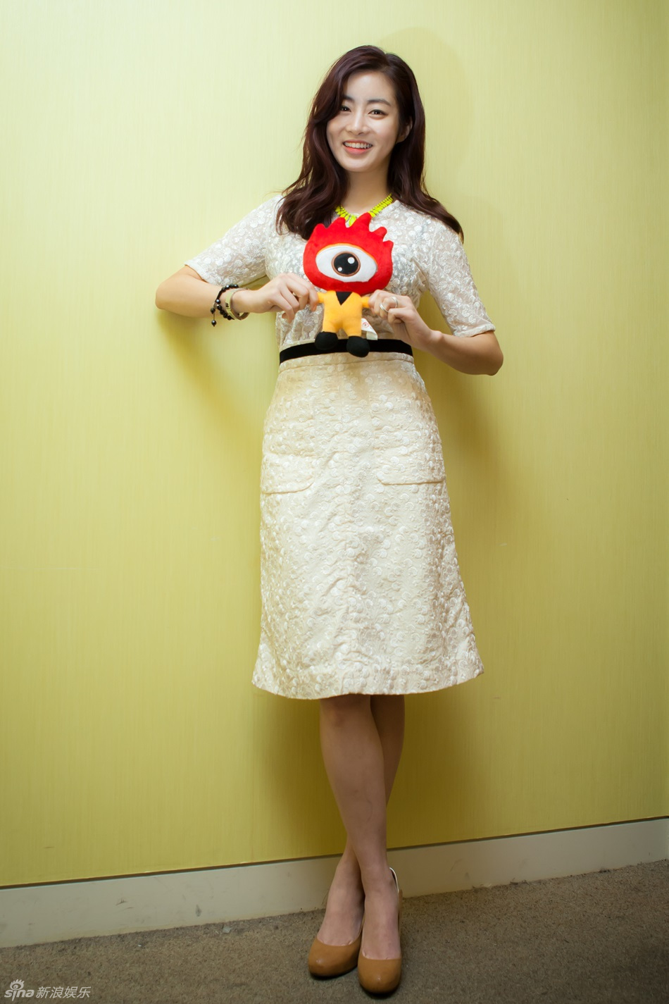 韩国美女演员姜素拉