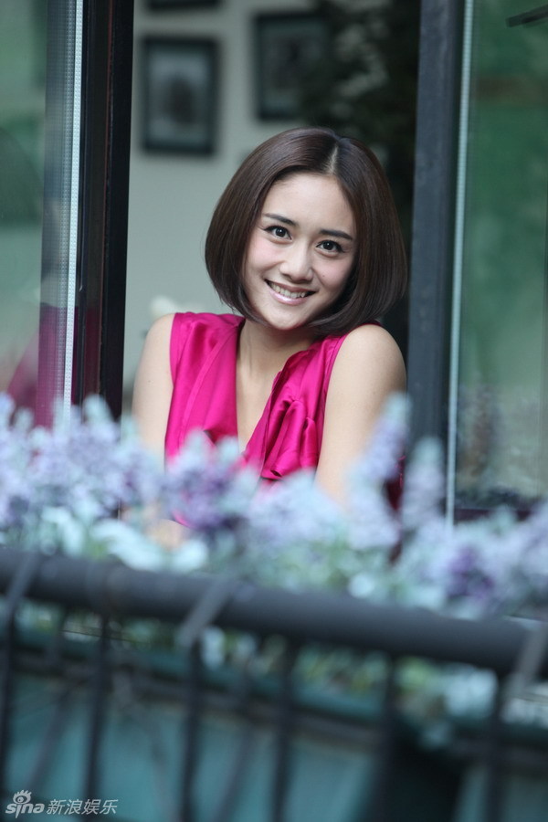 刘芸笑容甜美