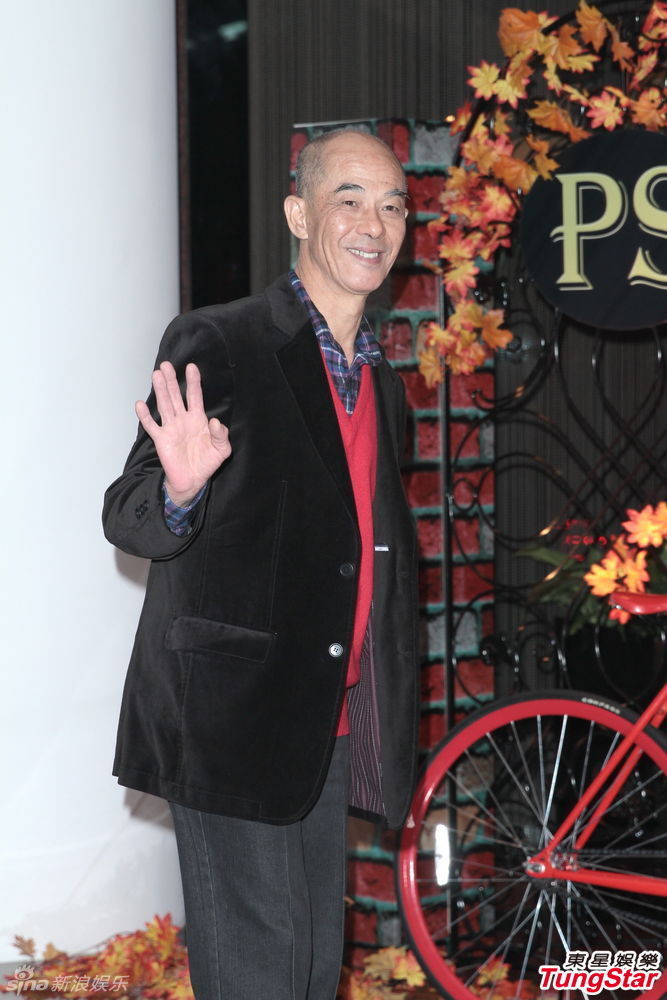 http://www.sinaimg.cn/dy/slidenews/4_img/2013_11/704_913044_459839.jpg