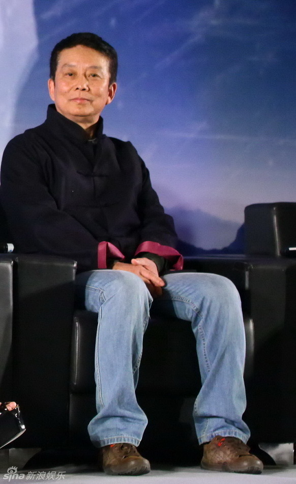 武打片老总_香港武打片男演员