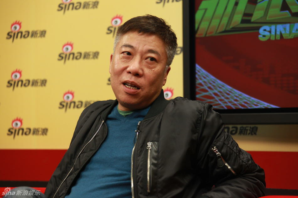 4月10日,导演李爽携监制马伟豪与主演王雷做客新浪,分享电影幕后的