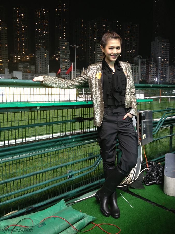http://www.sinaimg.cn/dy/slidenews/4_img/2013_15/704_935769_154804.jpg