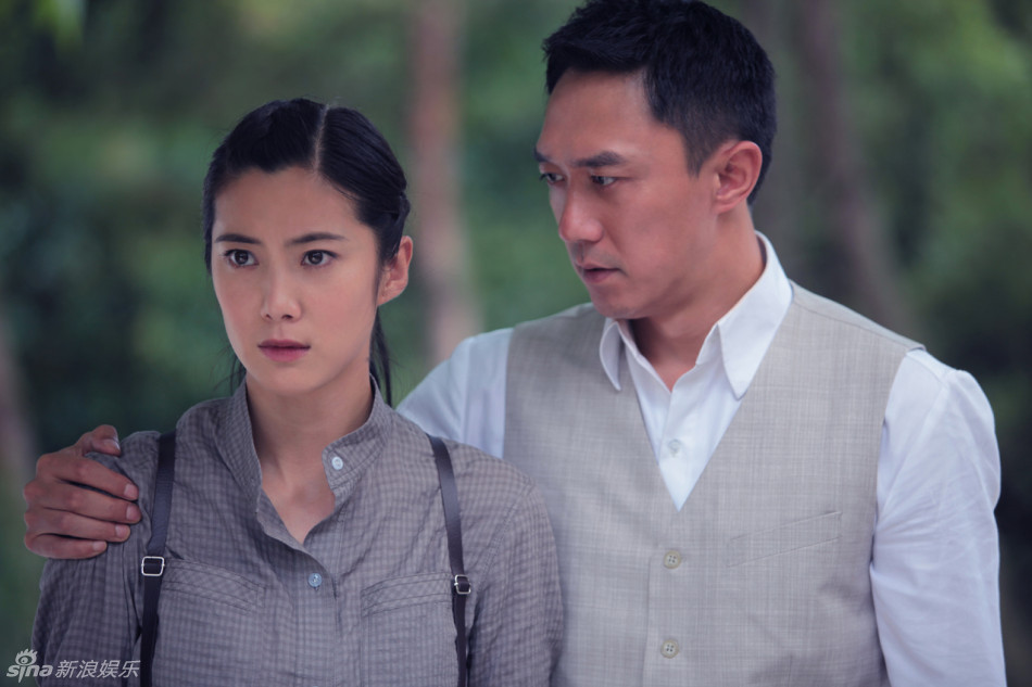 新浪娱乐讯由王新,王珂等主演的《英雄使命》正在贵