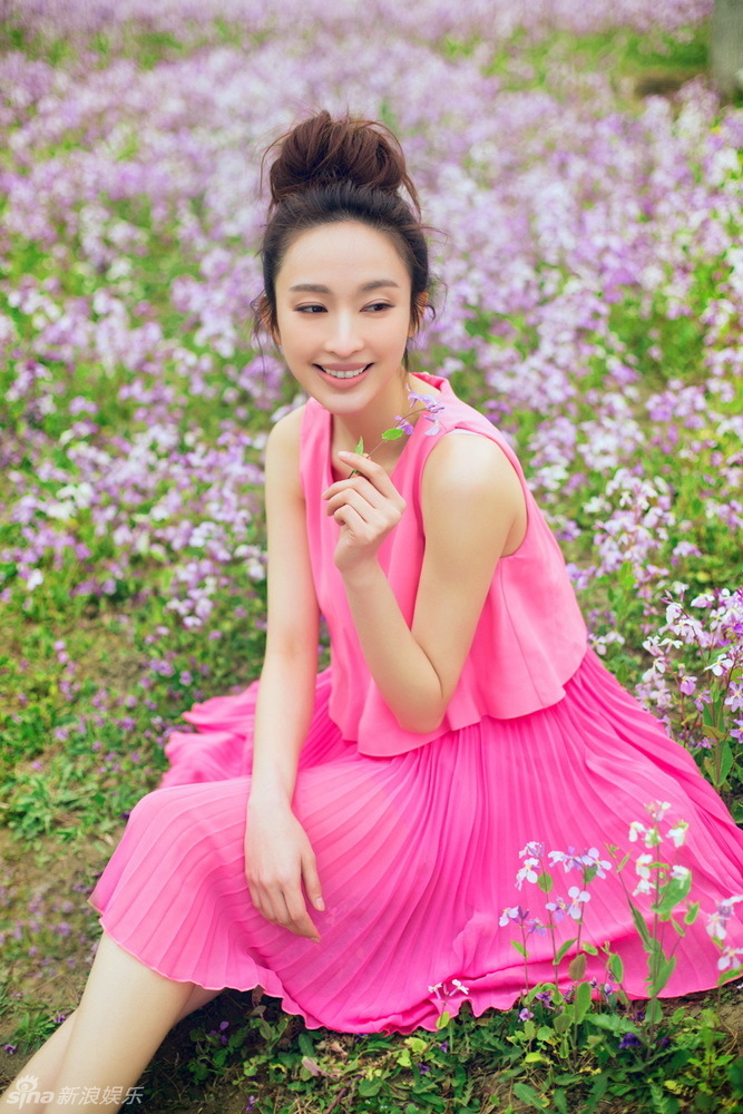 张俪如邻家少女