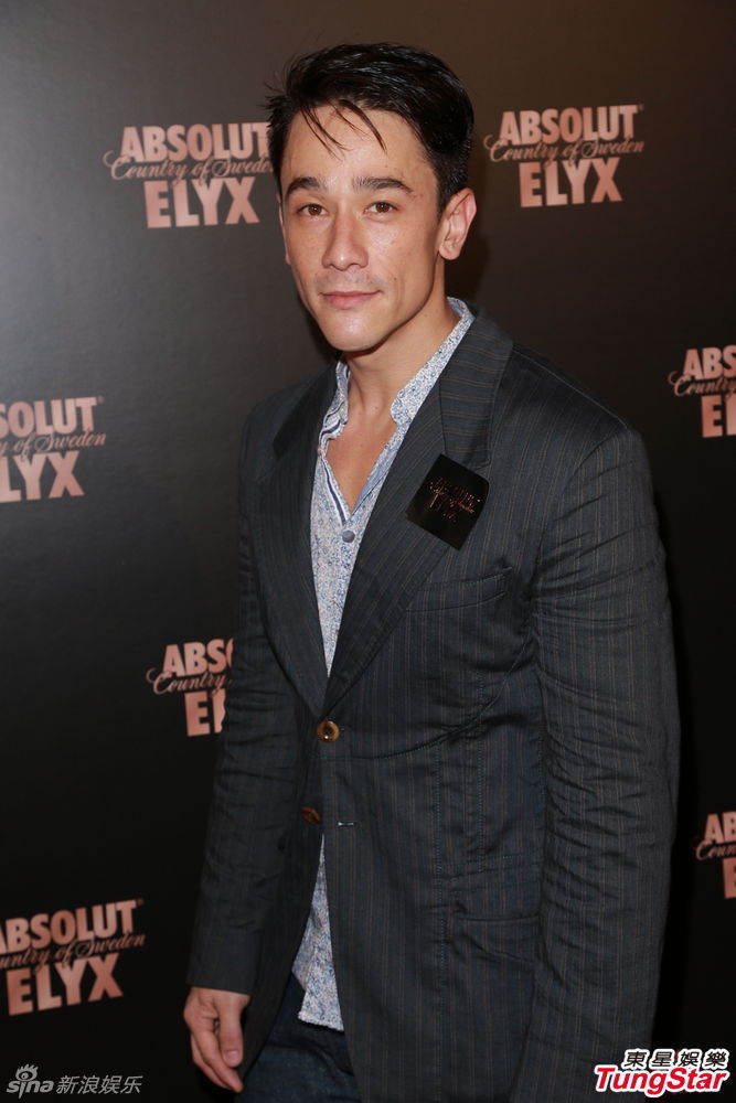 吴千语否认与男友林峰同居_应邀出席_青岛网