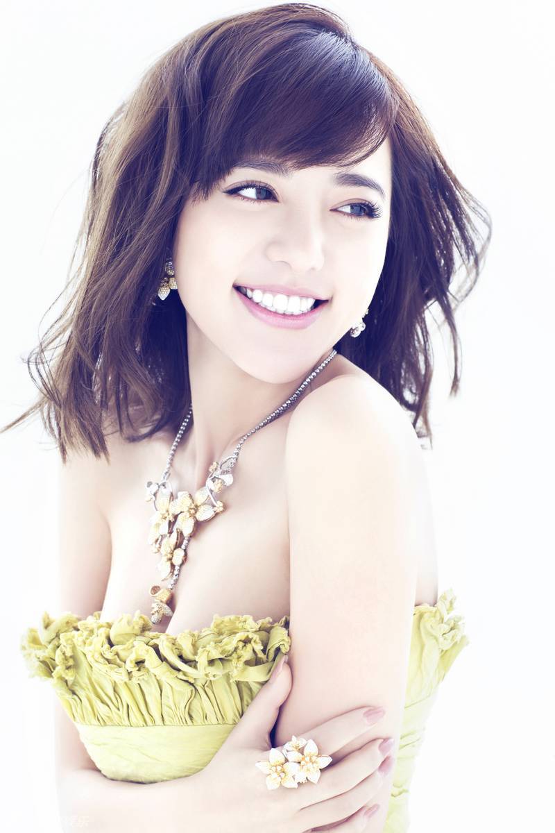 阿兰清新妆容写真