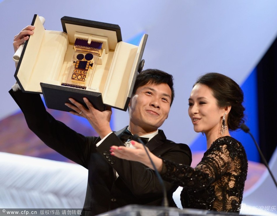http://www.sinaimg.cn/dy/slidenews/4_img/2013_22/704_981215_264445.jpg