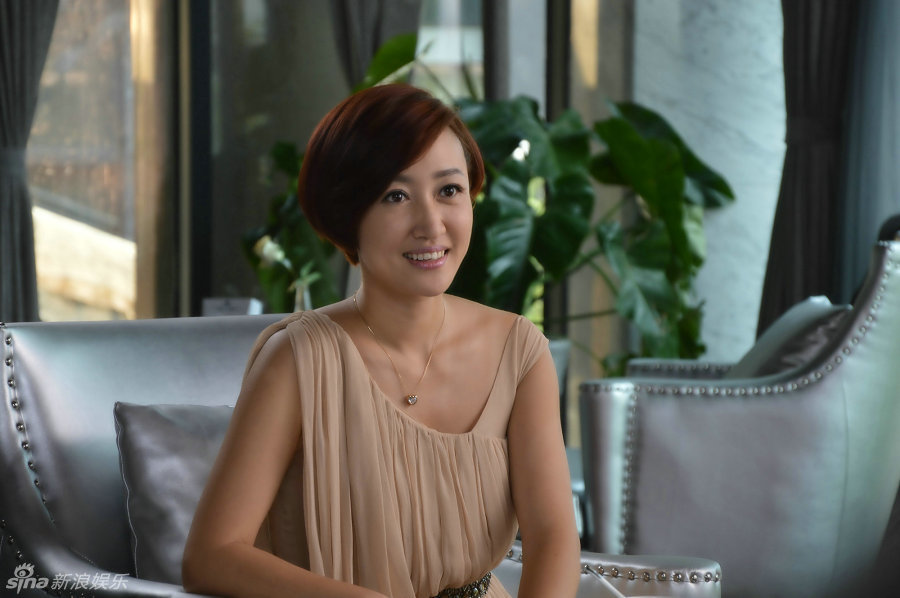 《后婚姻时代》宋宁演绎丑女造型曝光