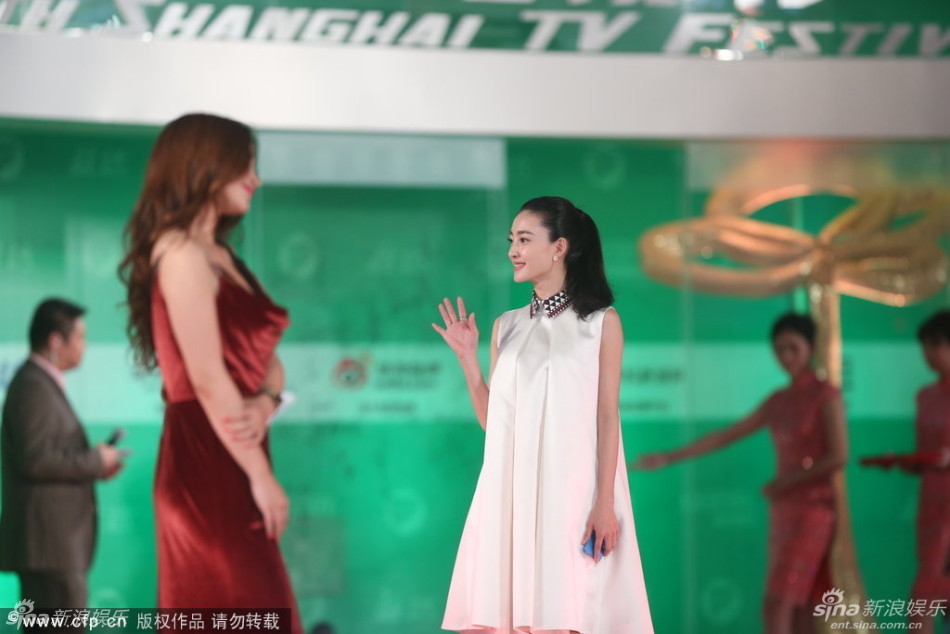 http://www.sinaimg.cn/dy/slidenews/4_img/2013_24/704_998474_674043.jpg