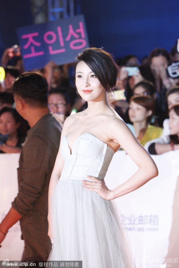 http://www.sinaimg.cn/dy/slidenews/4_img/2013_24/704_998616_556736.jpg