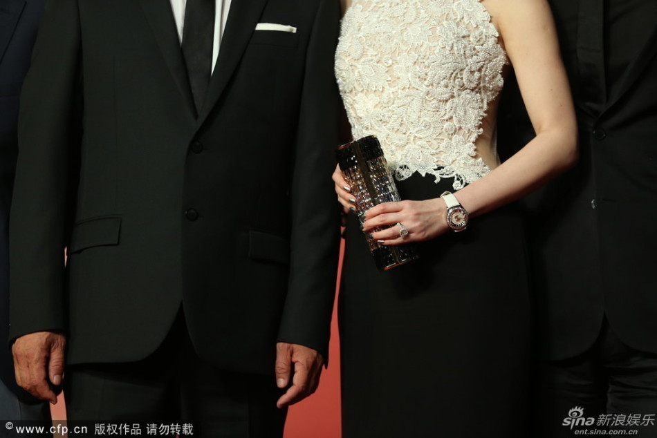 http://www.sinaimg.cn/dy/slidenews/4_img/2013_24/704_999202_918987.jpg