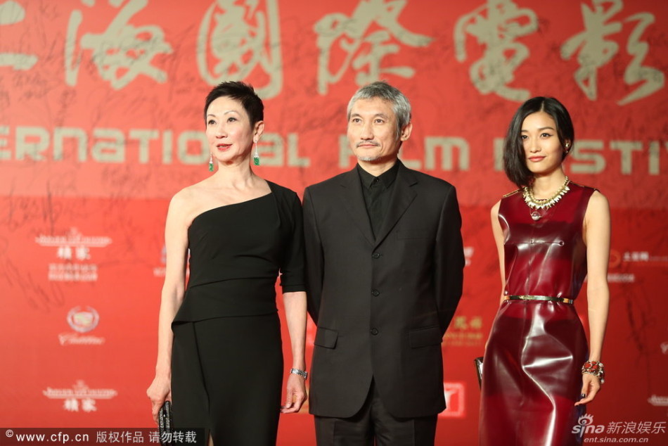 http://www.sinaimg.cn/dy/slidenews/4_img/2013_24/704_999217_230019.jpg