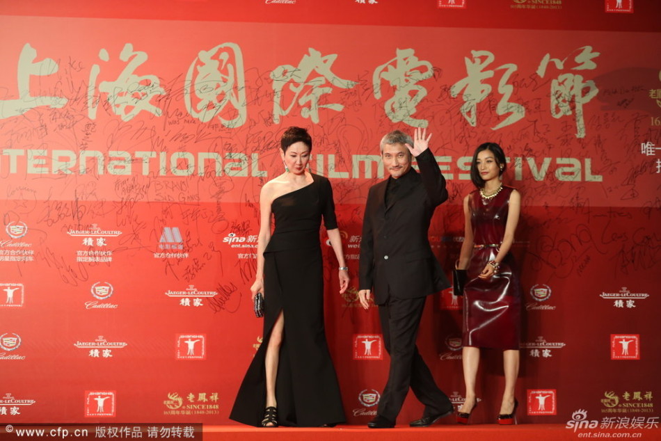 http://www.sinaimg.cn/dy/slidenews/4_img/2013_24/704_999218_417412.jpg