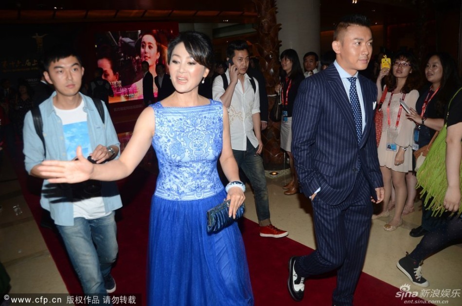 http://www.sinaimg.cn/dy/slidenews/4_img/2013_24/704_999248_917031.jpg
