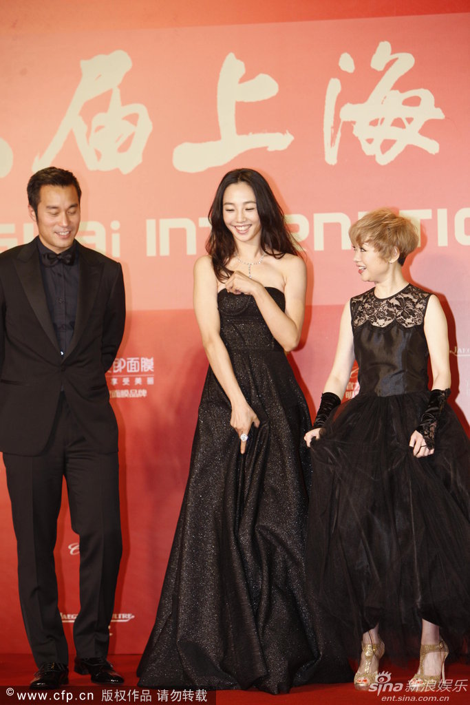 http://www.sinaimg.cn/dy/slidenews/4_img/2013_24/704_999264_823907.jpg