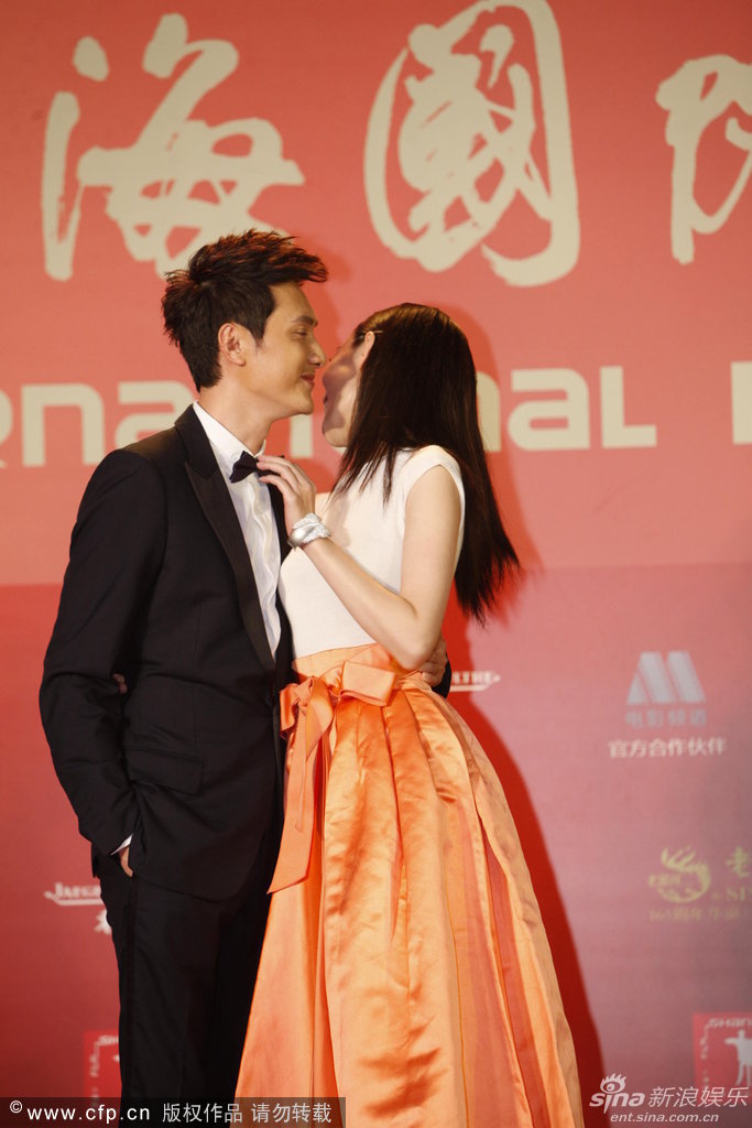 http://www.sinaimg.cn/dy/slidenews/4_img/2013_24/704_999364_232312.jpg