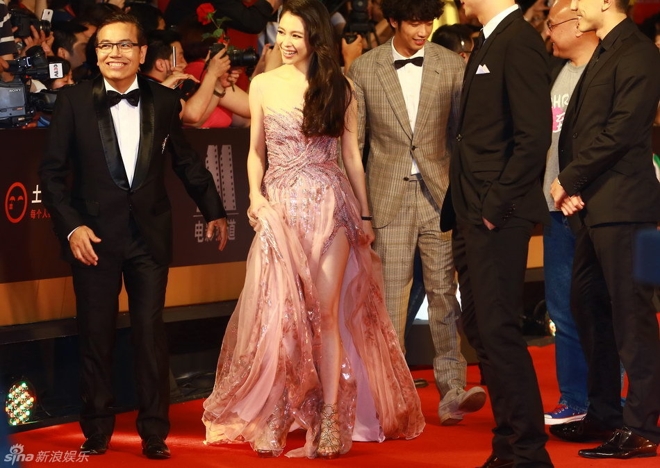 http://www.sinaimg.cn/dy/slidenews/4_img/2013_24/704_999687_899604.jpg