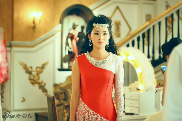 陈燃袁姗姗饰演<em>金兰姐妹</em>_热播剧集_温州网