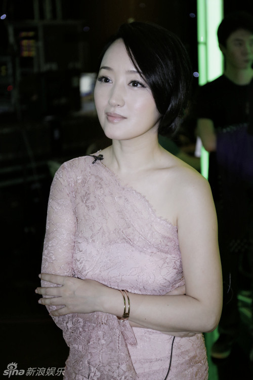 甜美杨钰莹