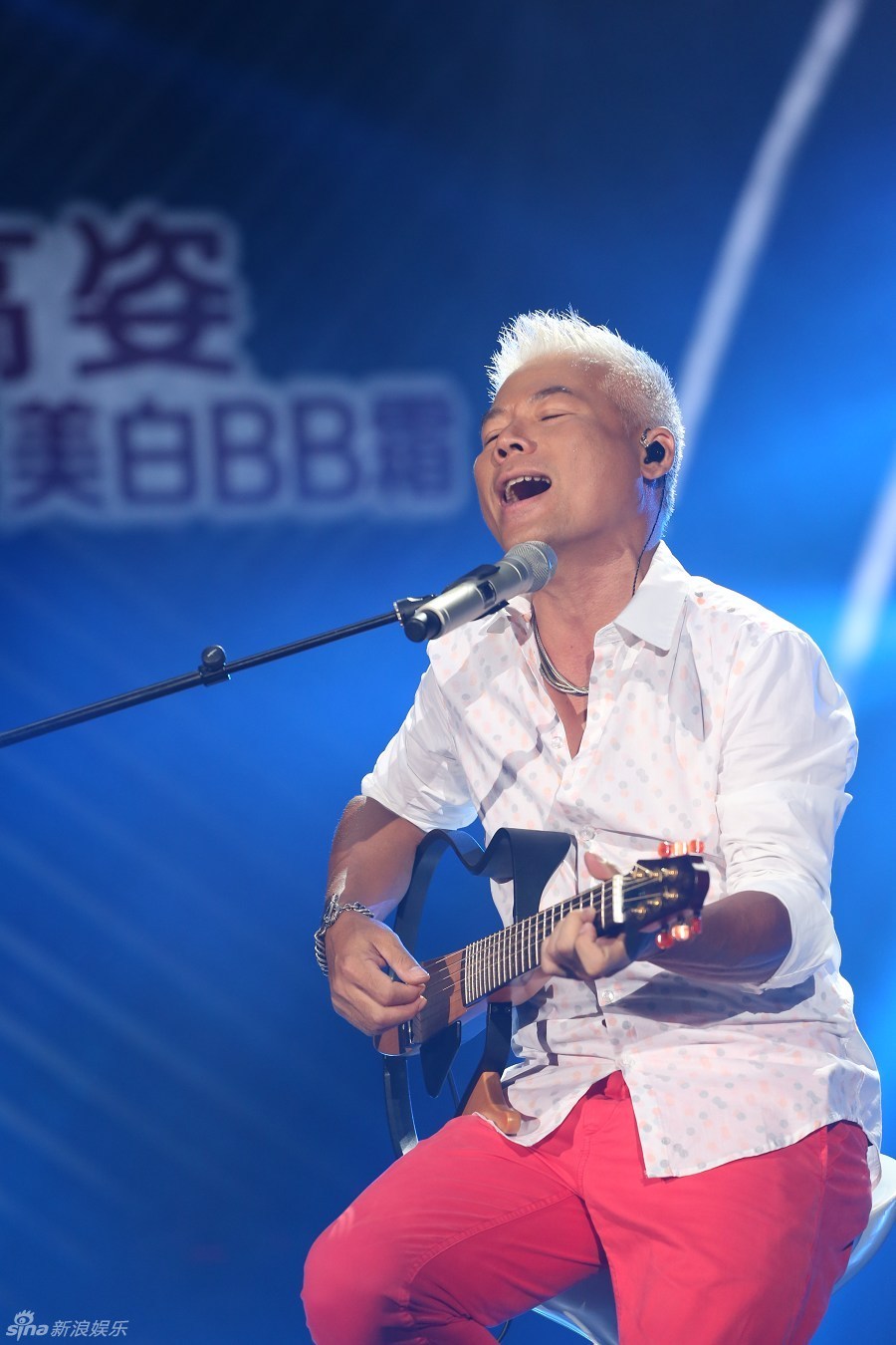 《歌狂》毛宁退赛 巫启贤李代沫前来助阵_巫启