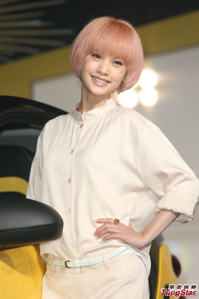  杨丞琳 代言忆亡父 强忍悲痛直呼没事_ 杨丞琳  