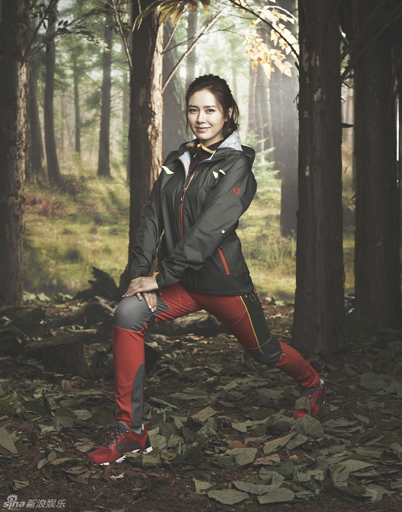 韩国美女演员孙艺珍